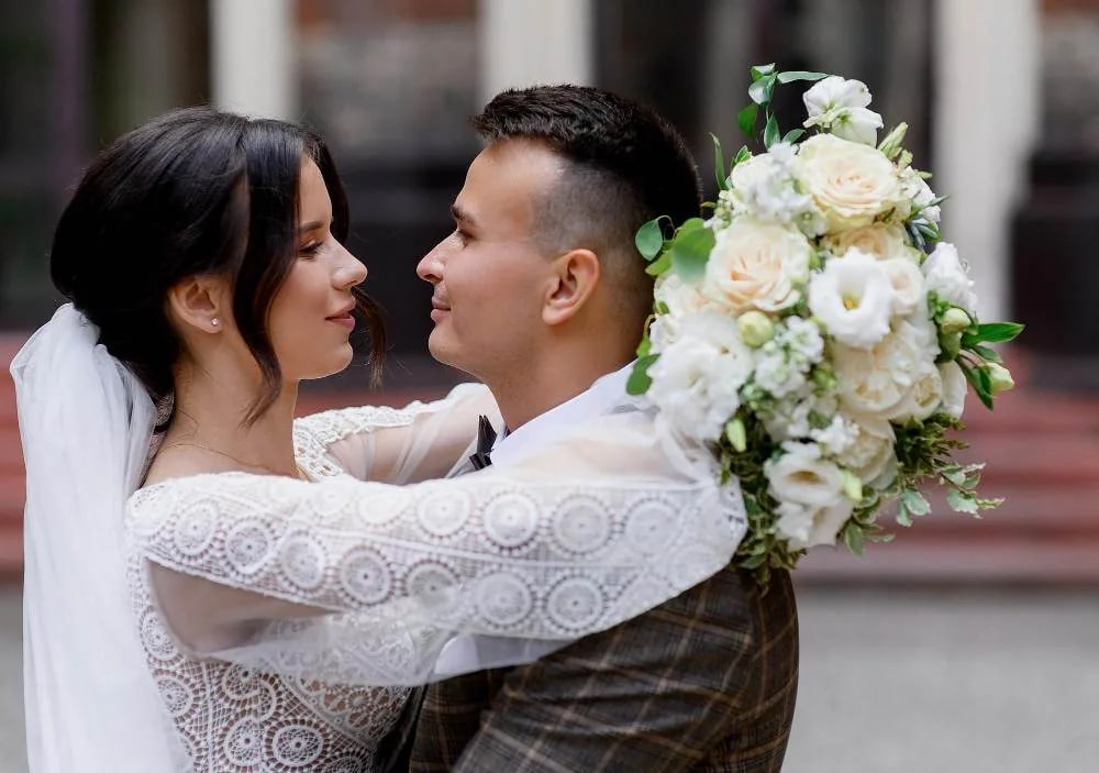 7 Kiat Sukses Menjaga Romantisme Setelah Pernikahan